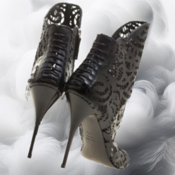 Giuseppe Zanotti Black Leather Laser Cut Open Toe Stiletto Ankle Boot, 3… - Picture 5 of 10